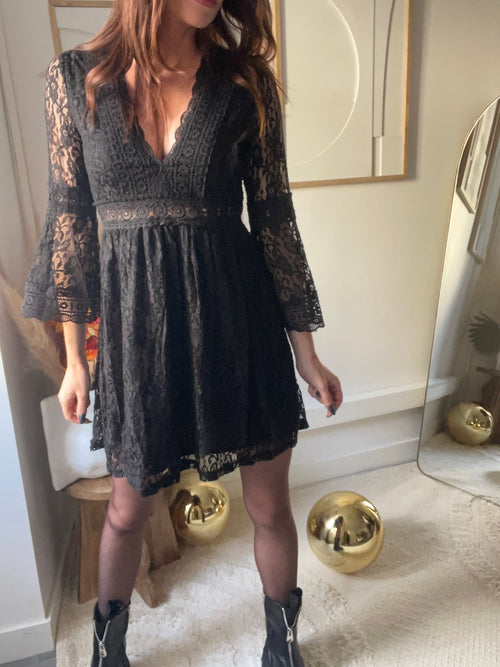 ROBE ALBUS NOIR