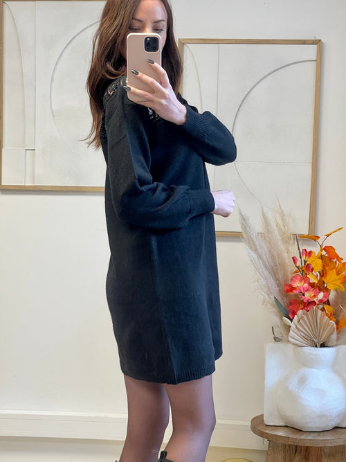 ROBE SAMUEL