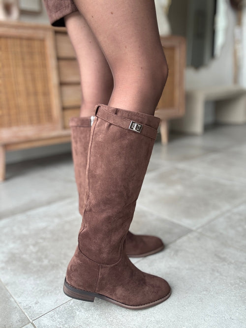 BOTTES AGNES