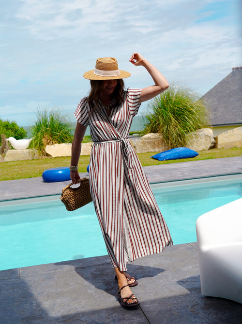 ROBE NICK