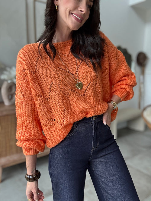 PULL INA ORANGE