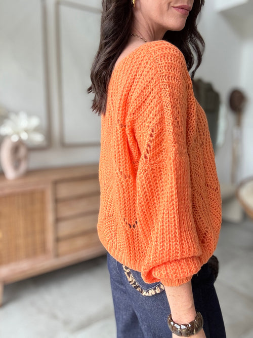 PULL INA ORANGE