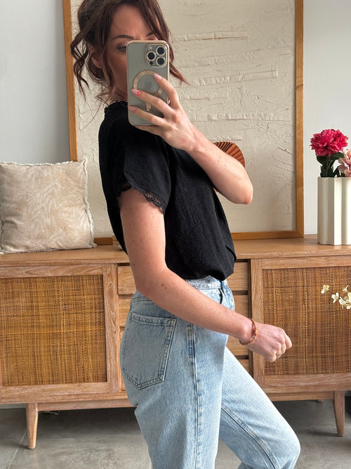 BLUSA FREDERIQUE NEGRA
