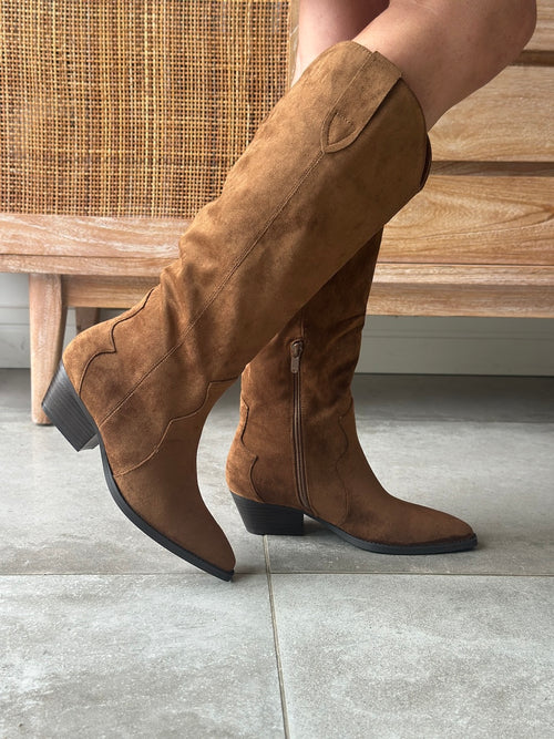 BOTTES NASH CAMEL