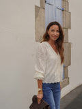 Blouse blanche col V manches longues – DORIA – photo 2