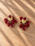 Boucles d'oreilles pendantes fleur dorée rouge – BETTY – photo 1