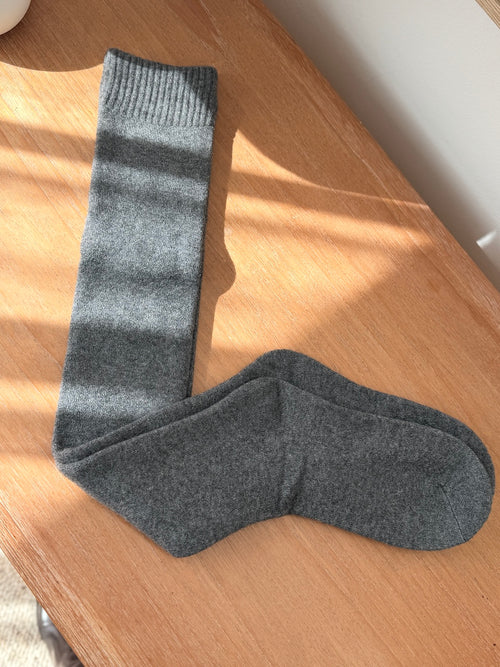Chaussettes hautes femme douces et chaudes gris – WINTER – photo 1