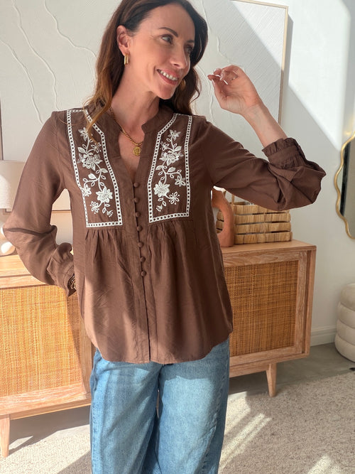 Chemise femme marron brodée manches longues bohème – ELLIE – photo 3