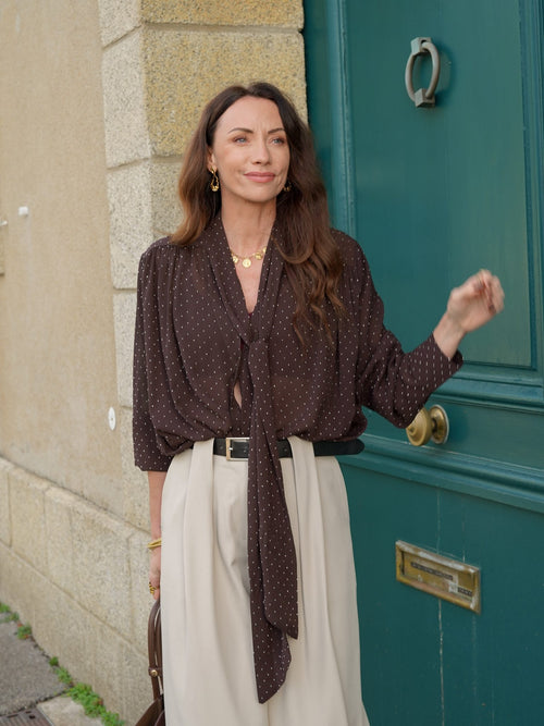 Chemise lavallière à pois chocolat – CHEMISE OPHELIE CHOCOLAT – TAMASHOP – vue 4