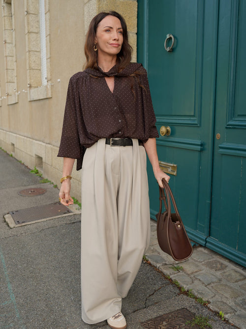 Chemise lavallière à pois chocolat – CHEMISE OPHELIE CHOCOLAT – TAMASHOP – vue 6