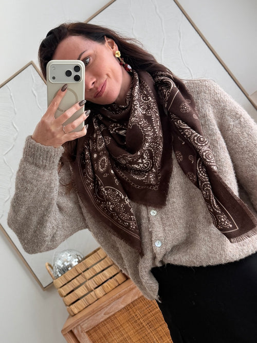 Foulard carré imprimé cachemire chocolat et beige – MORANE – photo 4
