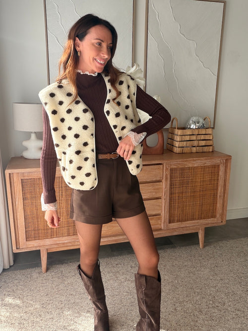Gilet sans manches écru à pois chocolat poches – LOUISE – photo 3
