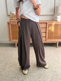 Pantalon large marron à fins carreaux taille élastiquée – ROBY – photo 4
