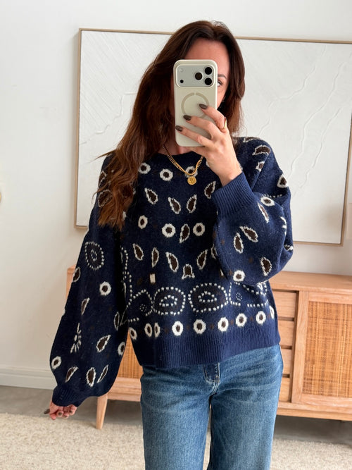 Pull marine motifs bandana beige et marron col rond – SUZON – photo 2
