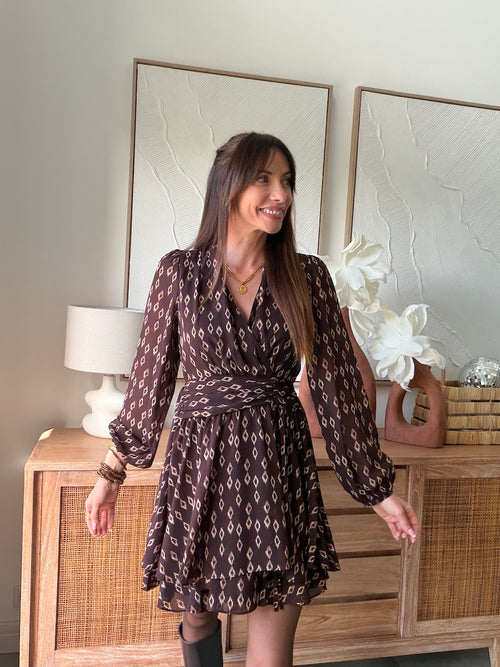 Robe courte imprimée marron et beige décolleté croisé – LOUISA – photo 1