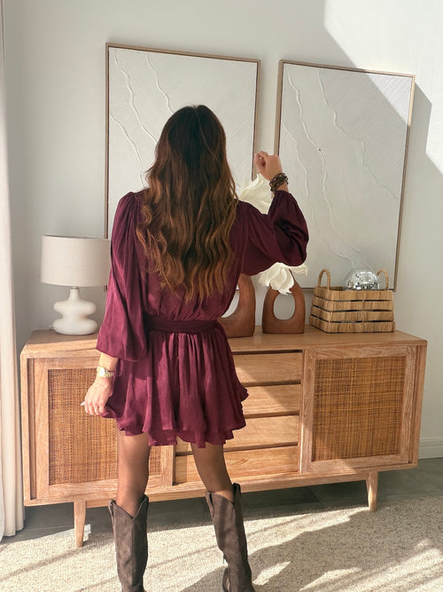 Robe courte prune col V taille marquée manches bouffantes – YANIS – photo 5