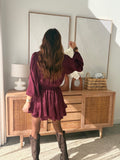 Robe courte prune col V taille marquée manches bouffantes – YANIS – photo 5