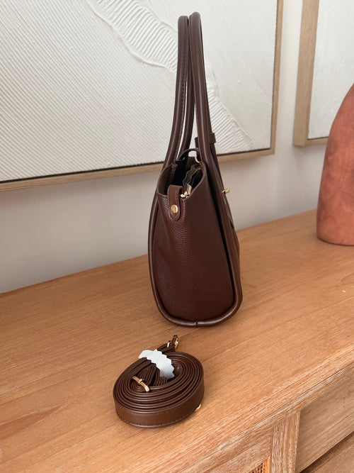 Sac à main chocolat forme évasée bandoulière amovible – DORIANA – photo 3