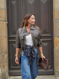 Veste courte effet tressé chocolat zippée – COLINE – photo 14