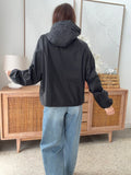 Veste courte noire à capuche doublure à carreaux – AMARA – photo 6